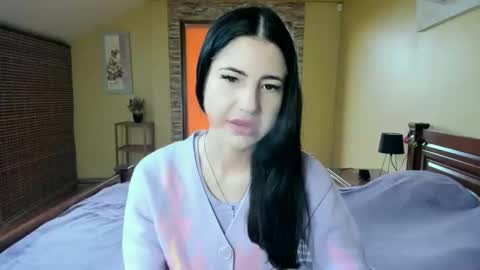 lexyswett online show from September 2025 06:24:01 AM