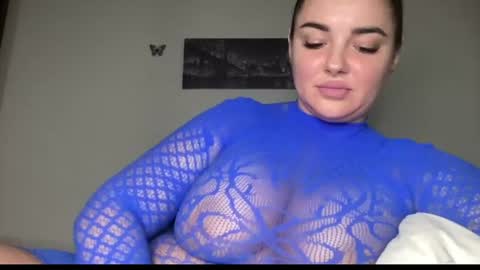 Lexyswetty online show from July 2026 04:57:01 PM