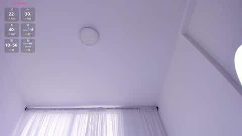 Leya online show from November 2025 08:52:01 PM