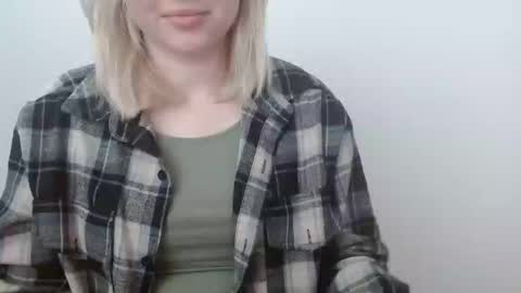 Leyla online show from April 2026 06:09:01 AM