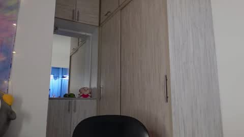 Jessica online show from March 2026 04:39:02 PM