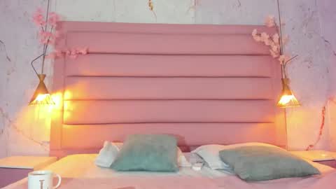 Snapshot of lezy_ chatting on September 2025 07:47:01 PM LEZY online show from September 2025 07:47:01 PM