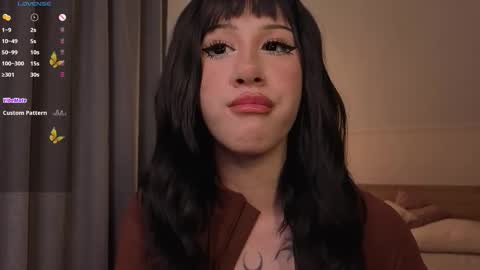 Lisa online show from November 2025 04:26:02 AM