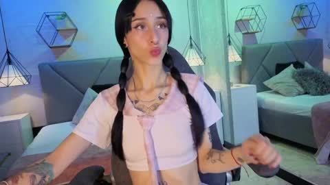 Snapshot of lhiamfitt10 chatting on April 2026 07:55:01 PM lhiam online show from April 2026 07:55:01 PM