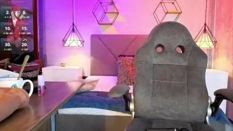 Snapshot of lhiamfitt10 chatting on April 2026 07:58:02 PM lhiam online show from April 2026 07:58:02 PM