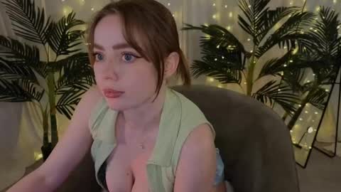 Snapshot of li_j chatting on May 2026 11:34:04 PM Linda my FANSLY red fury online show from May 2026 11:34:04 PM