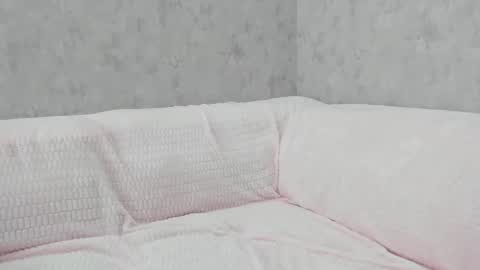 LEANNAA online show from December 2025 07:15:02 AM