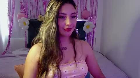 Lia  online show from October 2025 04:27:02 PM