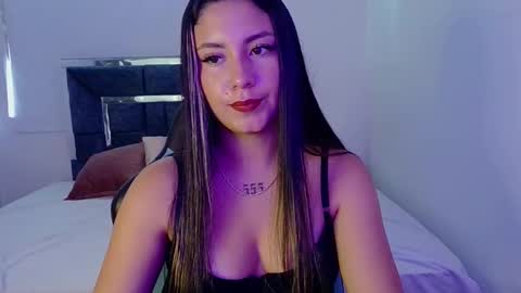 Lia  online show from January 2026 06:33:02 PM