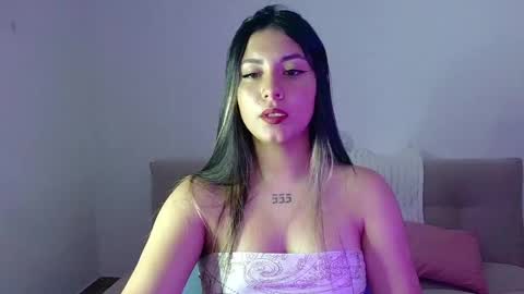 Snapshot of lia_14_ chatting on May 2026 12:48:01 AM Lia online show from May 2026 12:48:01 AM