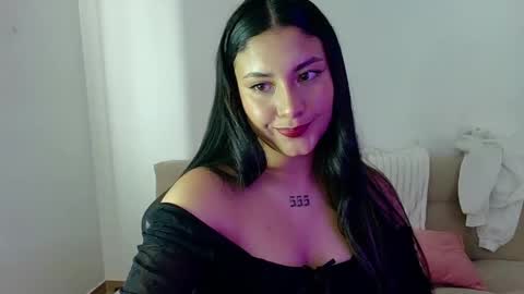 Snapshot of lia_14_ chatting on May 2026 07:01:01 PM Lia online show from May 2026 07:01:01 PM