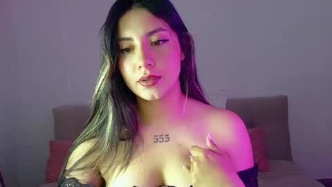 Snapshot of lia_14_ chatting on June 2026 01:00:01 AM Lia online show from June 2026 01:00:01 AM