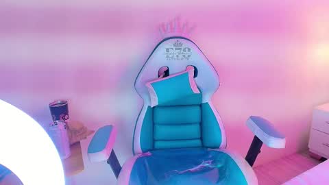 Lia  online show from February 2026 05:03:02 AM