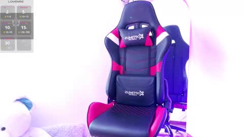 Snapshot of lia_tinez chatting on February 2026 09:40:02 PM Lia online show from February 2026 09:40:02 PM