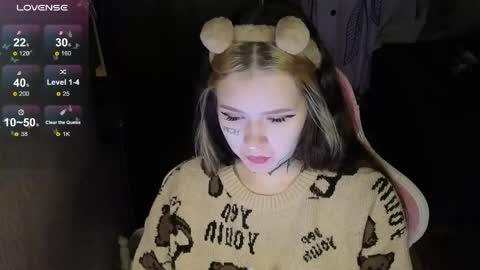 liaa_li online show from April 2026 06:59:02 PM