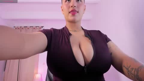 Snapshot of liaamoretzz chatting on May 2026 03:04:02 AM liaa moretzz online show from May 2026 03:04:02 AM