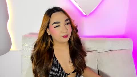 Snapshot of liacampbell__ chatting on July 2026 03:59:02 AM La online show from July 2026 03:59:02 AM