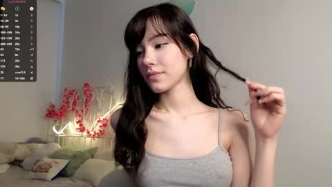 Lia  online show from February 2026 10:33:02 AM