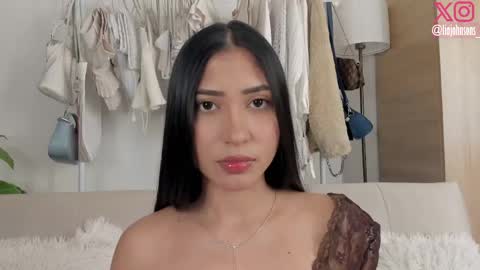 Snapshot of liajohnsons_ chatting on May 2026 06:07:01 AM Lia Johnsons online show from May 2026 06:07:01 AM