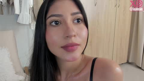 Snapshot of liajohnsons_ chatting on June 2026 02:40:01 AM Lia Johnsons online show from June 2026 02:40:01 AM