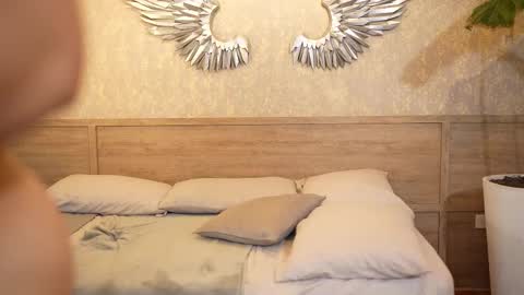 Liam  Luca online show from February 2025 10:39:02 PM