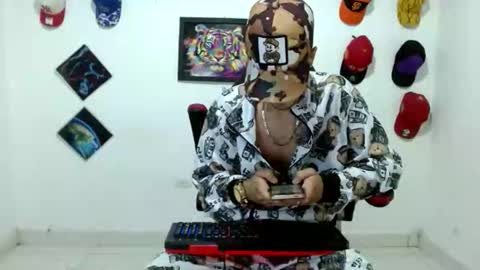 Andres online show from March 2026 10:35:02 PM