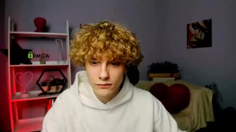 Liam online show from March 2025 06:41:01 AM