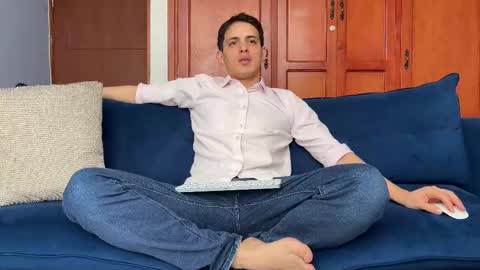 Liam online show from January 2026 02:44:01 PM