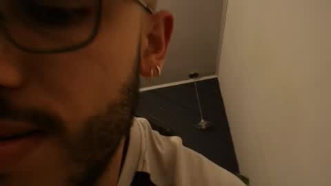 LIAM KLEIN online show from April 2026 11:13:01 AM