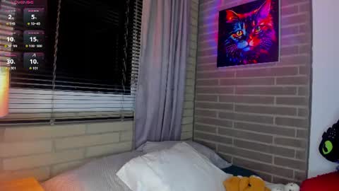 Snapshot of liam_oficial chatting on July 2026 02:15:02 AM liam online show from July 2026 02:15:02 AM