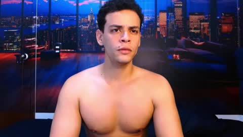 Liam Rosetti online show from November 2025 04:26:02 AM