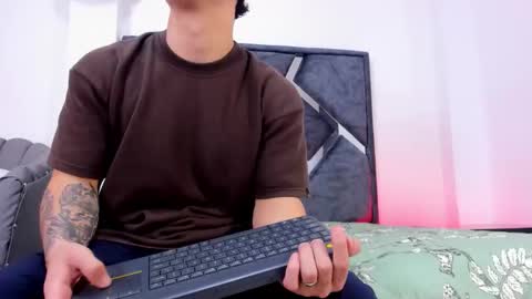 Call me Lian online show from January 2026 12:21:01 PM