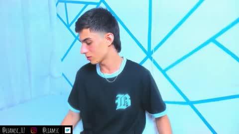 Snapshot of liam_scott77 chatting on October 2025 09:59:01 PM Liam scott77 online show from October 2025 09:59:01 PM