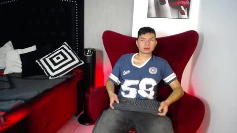 Liam  online show from March 2026 12:40:01 PM