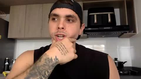 Liam online show from June 2026 09:35:01 PM