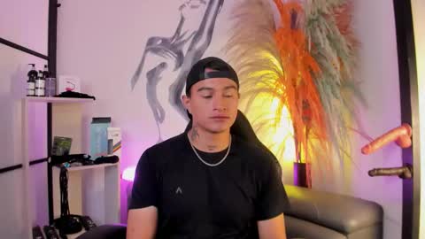 LiamDeep online show from November 2025 08:22:02 PM