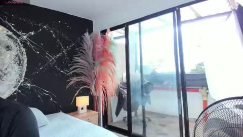 LiamDeep online show from December 2025 08:46:01 PM