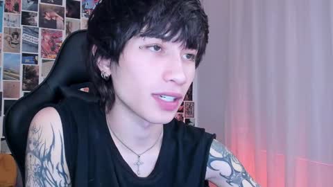 Snapshot of liamelf chatting on January 2025 05:52:02 AM Liam online show from January 2025 05:52:02 AM