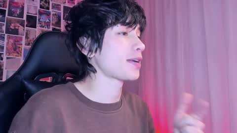 Snapshot of liamelf chatting on January 2025 10:45:01 AM Liam online show from January 2025 10:45:01 AM