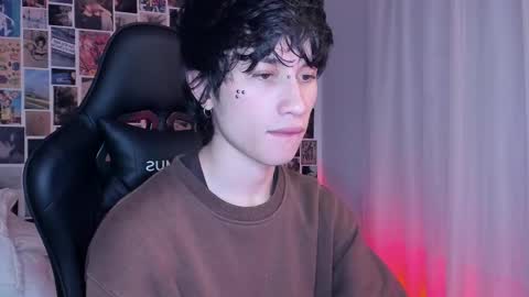 Snapshot of liamelf chatting on February 2025 06:12:02 AM Liam online show from February 2025 06:12:02 AM