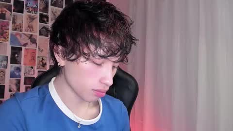 Snapshot of liamelf chatting on October 2025 06:25:01 AM Liam online show from October 2025 06:25:01 AM