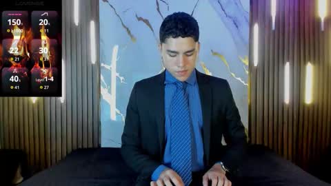 Snapshot of liamnovak chatting on November 2025 11:53:01 AM Liam online show from November 2025 11:53:01 AM