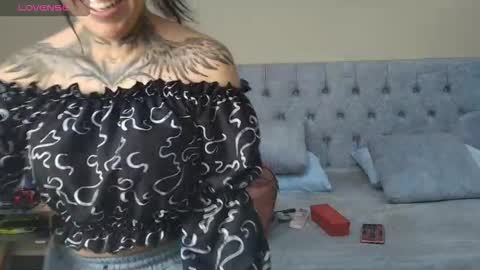 L I A M O N R O E online show from October 2025 11:39:01 AM