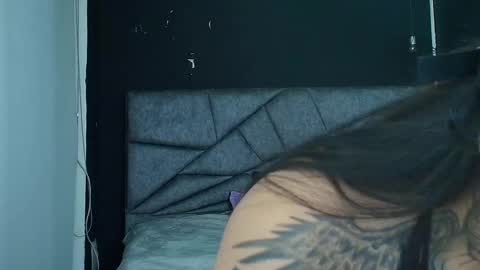 L I A M O N R O E online show from November 2025 11:31:02 AM