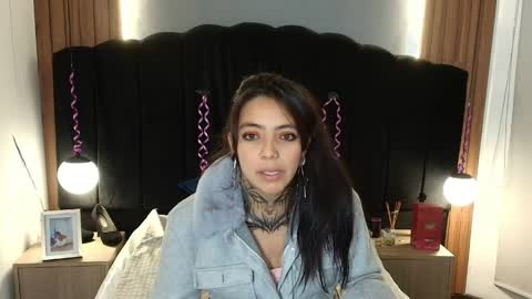 L I A M O N R O E online show from April 2026 11:54:02 AM