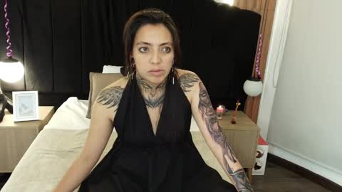 L I A M O N R O E online show from April 2026 12:18:01 PM