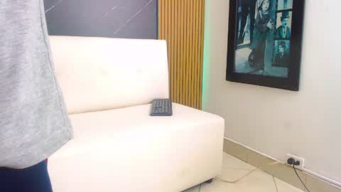 Snapshot of lian_jacob chatting on May 2026 07:20:02 PM Lian Jacob online show from May 2026 07:20:02 PM