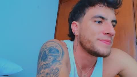 Lian Oconner online show from December 2025 07:55:01 PM