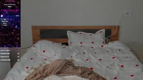 liana_8 online show from November 2025 05:55:02 PM