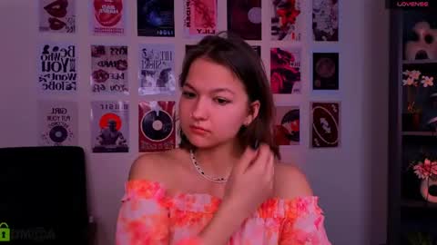 Snapshot of liana_best chatting on July 2026 09:34:02 AM Li online show from July 2026 09:34:02 AM